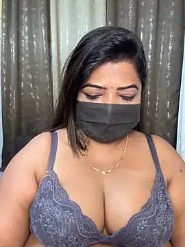 Snapshot of Oh-Monika chatting on September 2025 06:48:01 AM Oh-Monika online show from September 2025 06:48:01 AM