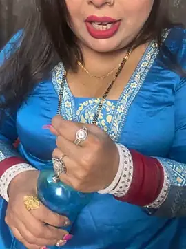 Snapshot of Oh-Monika chatting on October 2025 04:08:01 PM Oh-Monika online show from October 2025 04:08:01 PM