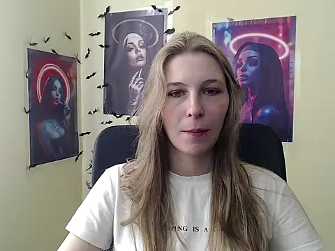 StrangerGi online show from April 2026 06:11:02 AM