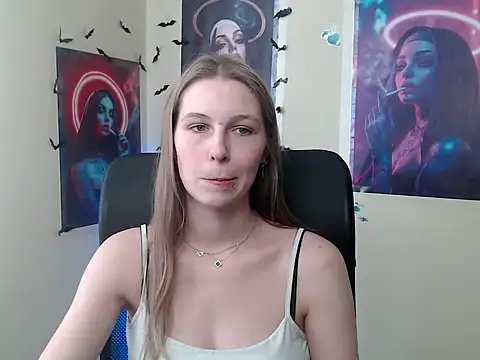 Snapshot of StrangerGi chatting on May 2026 11:49:01 AM StrangerGi online show from May 2026 11:49:01 AM