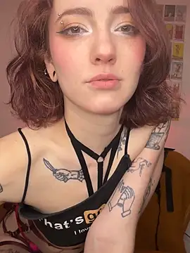 Alex Fck online show from October 2025 07:37:01 PM