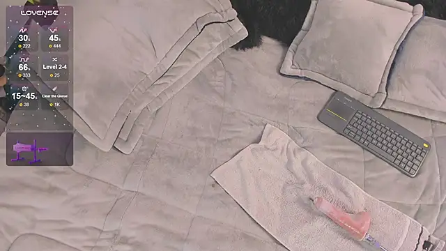 Snapshot of miss_meegan chatting on January 2025 02:08:02 PM miss meegan online show from January 2025 02:08:02 PM