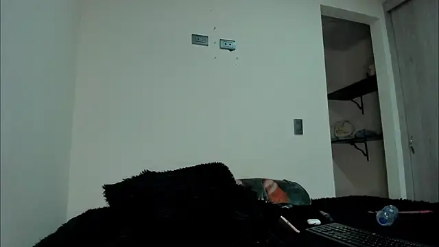 Nina Fuentes online show from February 2025 01:31:01 AM