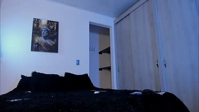 Nina Fuentes online show from February 2025 10:09:01 PM