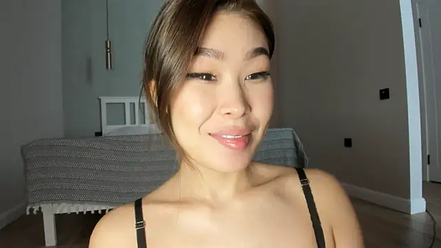 Yukisans online show from January 2025 10:51:02 AM