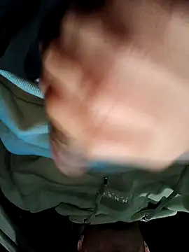 Alfrendino44 online show from November 2025 04:03:02 AM