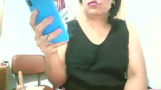 katymojadit online show from November 2025 09:25:02 PM