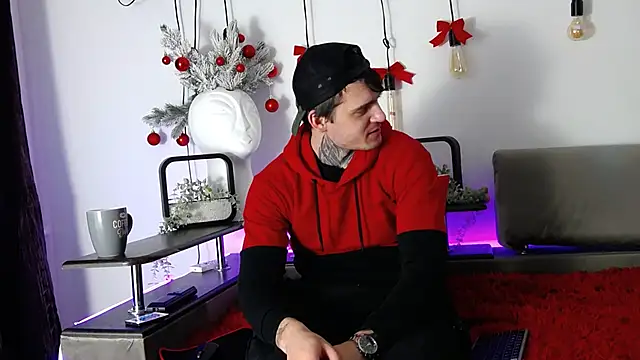 CarterCole online show from December 2024 07:42:01 AM