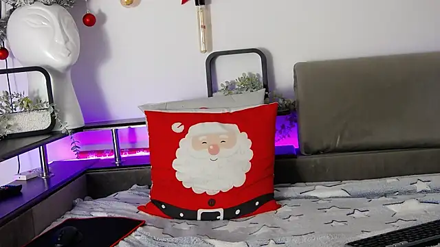 CarterCole online show from January 2025 01:03:02 PM