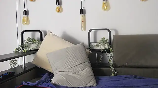 CarterCole online show from February 2025 03:28:02 PM