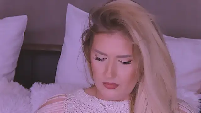 OndinaNoir online show from December 2024 09:29:02 PM