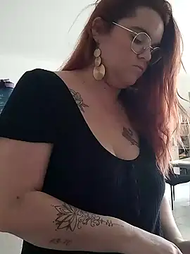 XXJulieXXhot online show from February 2025 09:00:02 AM