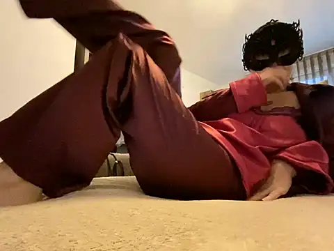 Snapshot of Marilou1983 chatting on January 2025 04:06:01 PM Marilou1983 online show from January 2025 04:06:01 PM