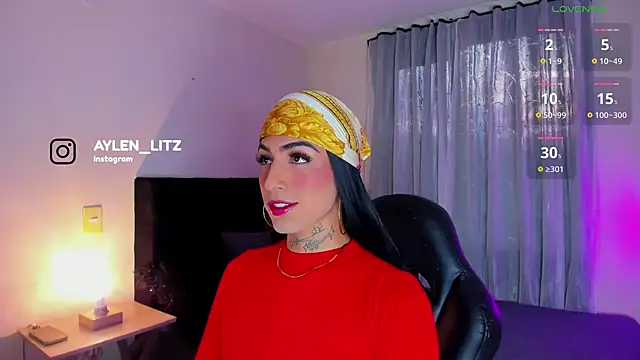 litz81 online show from November 2025 09:59:01 PM