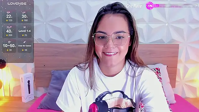 Stacey white  online show from March 2025 08:31:01 PM