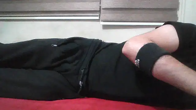 ekimeskim1 online show from January 2026 06:21:02 PM