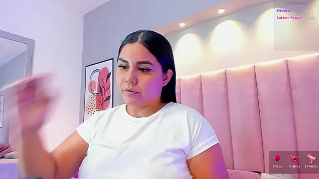 KeilyRoss online show from October 2025 09:02:01 PM