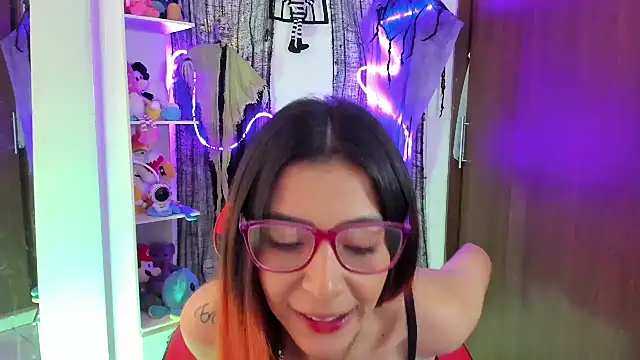 Amaranta e online show from November 2025 02:18:01 PM