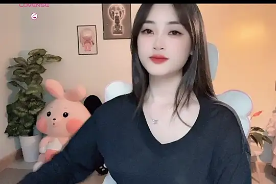  Aimy  online show from December 2025 05:43:02 PM