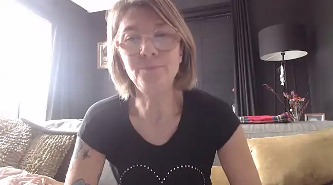 godinflower online show from January 2025 01:36:01 PM