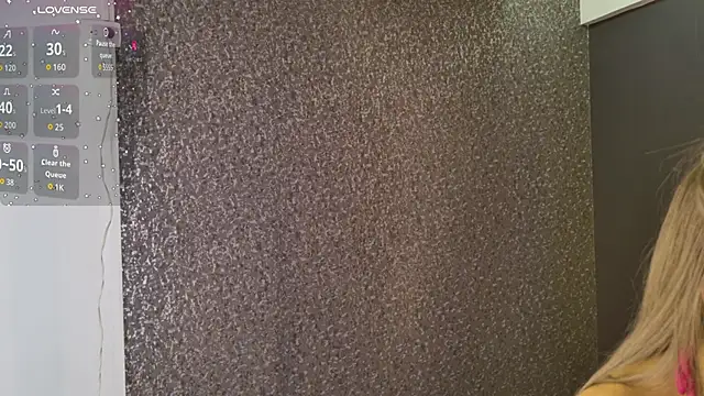 AmmyJones  online show from September 2025 07:17:01 PM