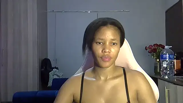 Snapshot of Sexylisa670 chatting on February 2026 07:45:01 PM Sexylisa670 online show from February 2026 07:45:01 PM