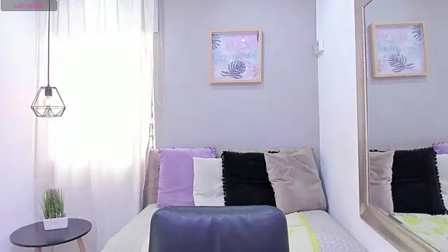 StefyGil  online show from October 2025 12:04:02 PM