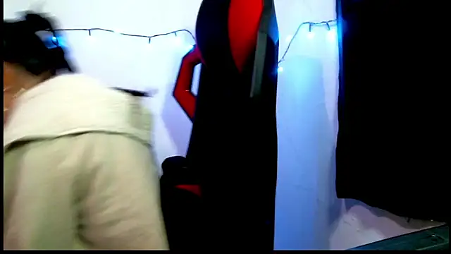 Snapshot of catalina_colombia chatting on March 2025 05:06:02 PM catalina colombia online show from March 2025 05:06:02 PM