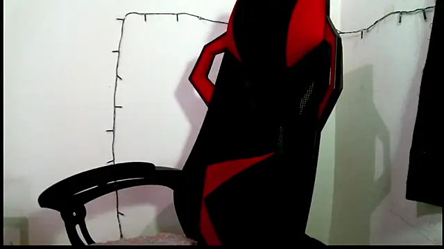 Snapshot of catalina_colombia chatting on March 2025 06:50:02 PM catalina colombia online show from March 2025 06:50:02 PM