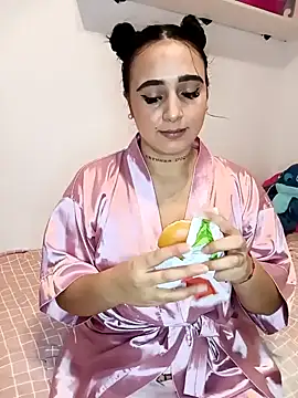 Juanamd1 online show from January 2025 11:59:01 AM