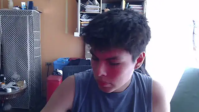 diegotorresd2312 online show from April 2026 05:35:02 PM