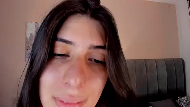 dakotaa   online show from January 2025 08:42:01 PM