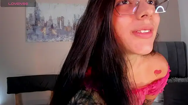 dakotaa   online show from February 2025 11:52:02 PM