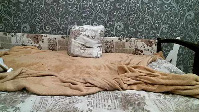 DennisXCaroll online show from February 2025 09:03:02 PM