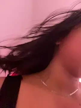 Snapshot of EmmaTorres_ chatting on January 2025 04:20:01 PM EmmaTorres online show from January 2025 04:20:01 PM