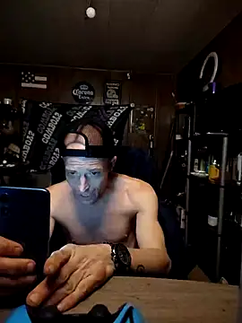 Snapshot of omgkidisthaone chatting on March 2025 04:04:01 AM omgkidisthaone online show from March 2025 04:04:01 AM