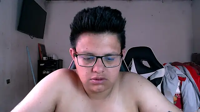 tatsumi nao online show from October 2025 03:57:02 PM