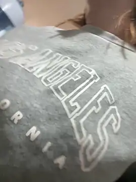 Cloew Marz online show from November 2025 07:05:02 PM