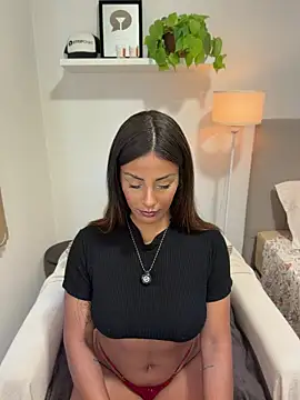 Brownfitbabyy online show from July 2026 11:47:02 AM