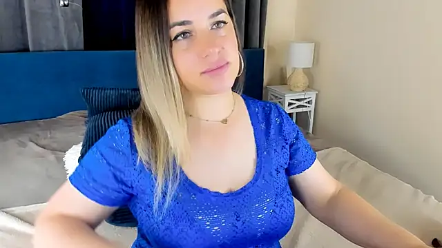 Snapshot of MilenaMiler_X chatting on May 2026 06:21:02 AM MilenaMiler X online show from May 2026 06:21:02 AM