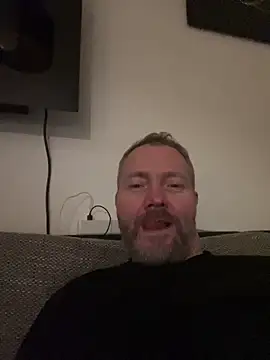 Snapshot of Rockburg chatting on December 2024 04:03:02 PM Rockburg online show from December 2024 04:03:02 PM