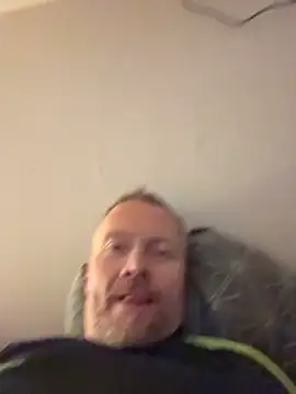 Snapshot of Rockburg chatting on November 2025 07:08:02 PM Rockburg online show from November 2025 07:08:02 PM