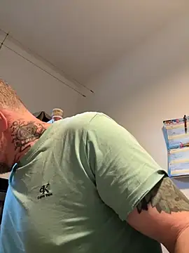 Snapshot of Rockburg chatting on November 2025 07:46:02 AM Rockburg online show from November 2025 07:46:02 AM