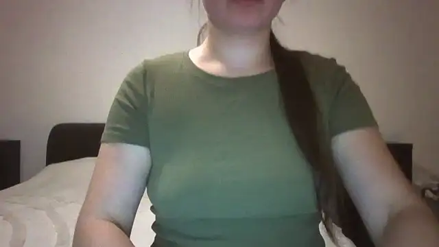 Snapshot of VanesaJewelz chatting on December 2024 04:09:02 PM VanesaJewelz online show from December 2024 04:09:02 PM