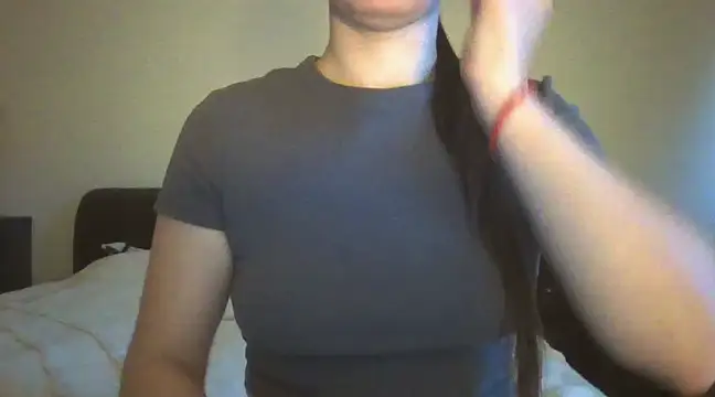 Snapshot of VanesaJewelz chatting on March 2025 04:54:01 PM VanesaJewelz online show from March 2025 04:54:01 PM