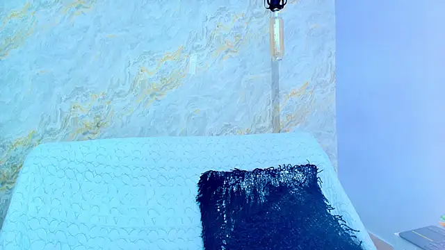 Mia candy 0 online show from December 2025 12:10:01 PM