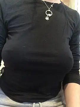 indie-rayne online show from March 2025 11:16:01 AM