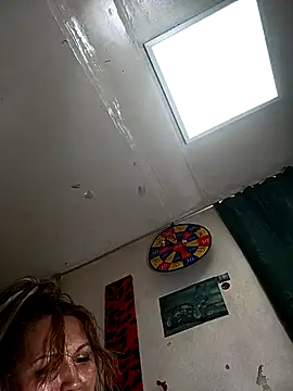 Kazsandraa online show from March 2026 05:44:01 AM