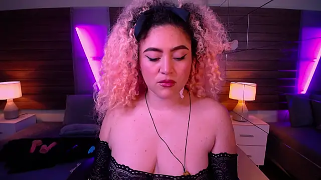 Kateryn  online show from February 2025 12:49:01 AM