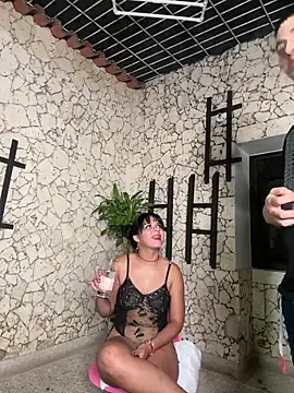 Snapshot of samantha_kevin chatting on December 2024 05:27:02 AM samantha kevin online show from December 2024 05:27:02 AM